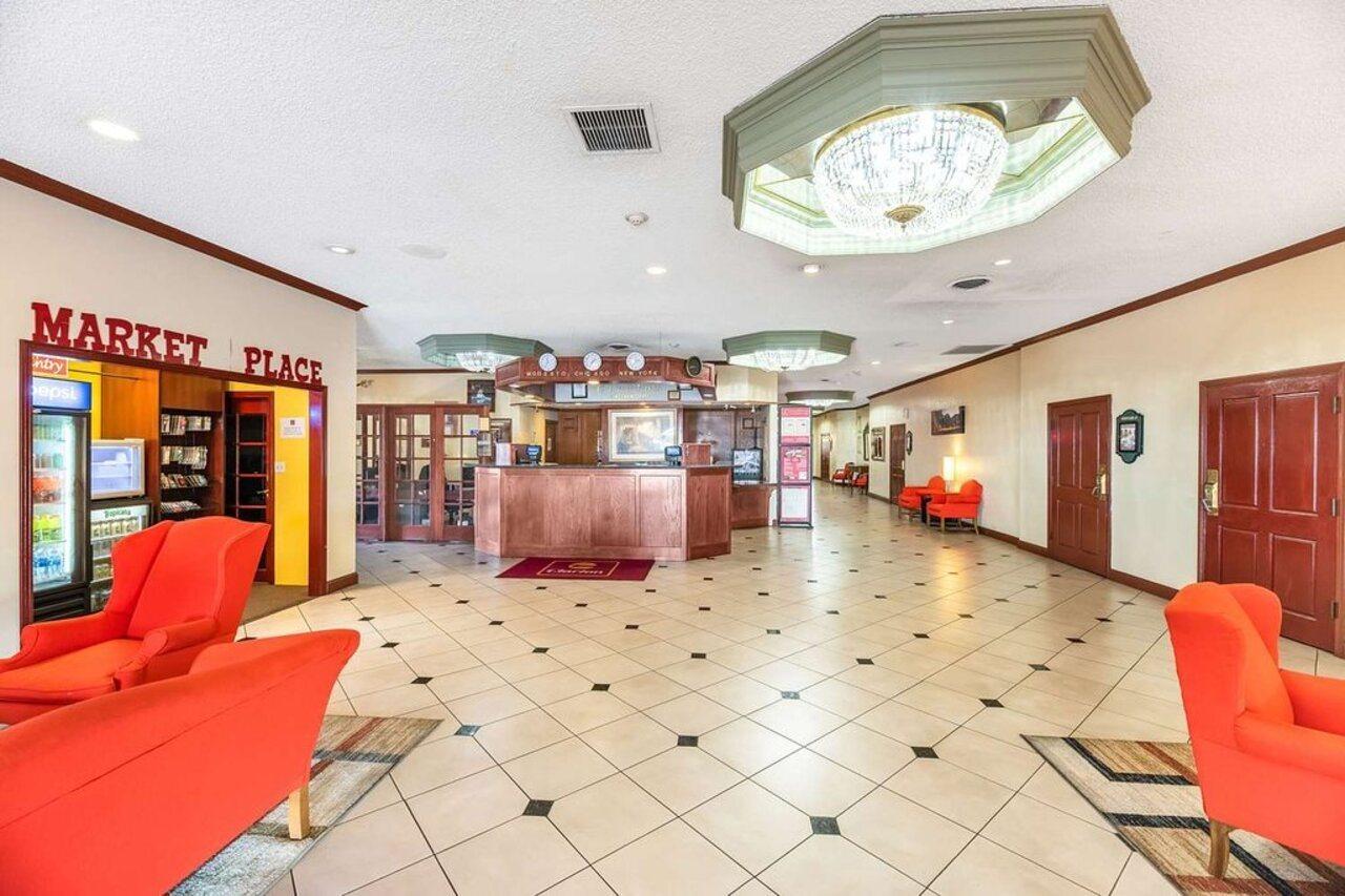 Clarion Inn Conference Center Modesto Kültér fotó