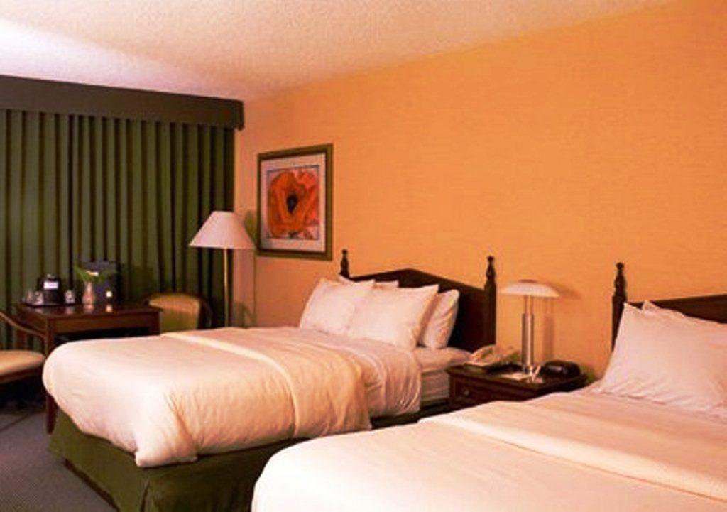Clarion Inn Conference Center Modesto Kültér fotó
