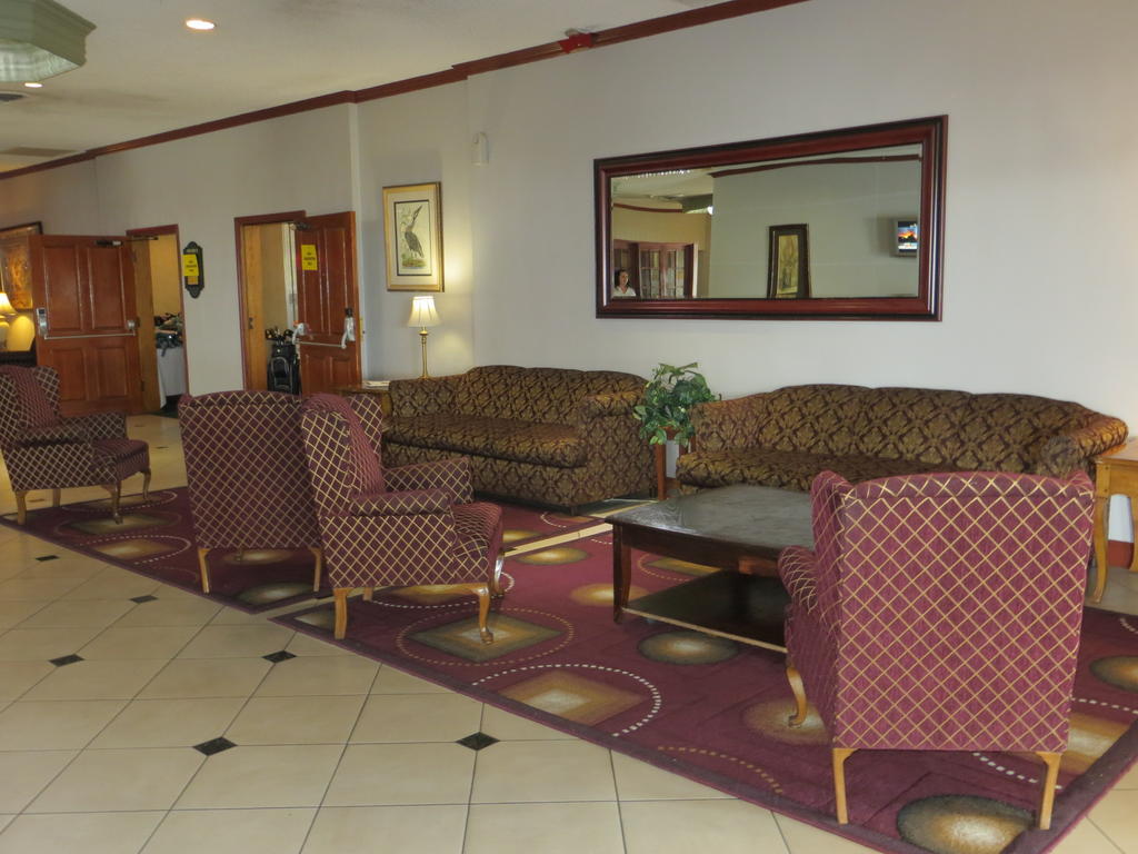 Clarion Inn Conference Center Modesto Kültér fotó