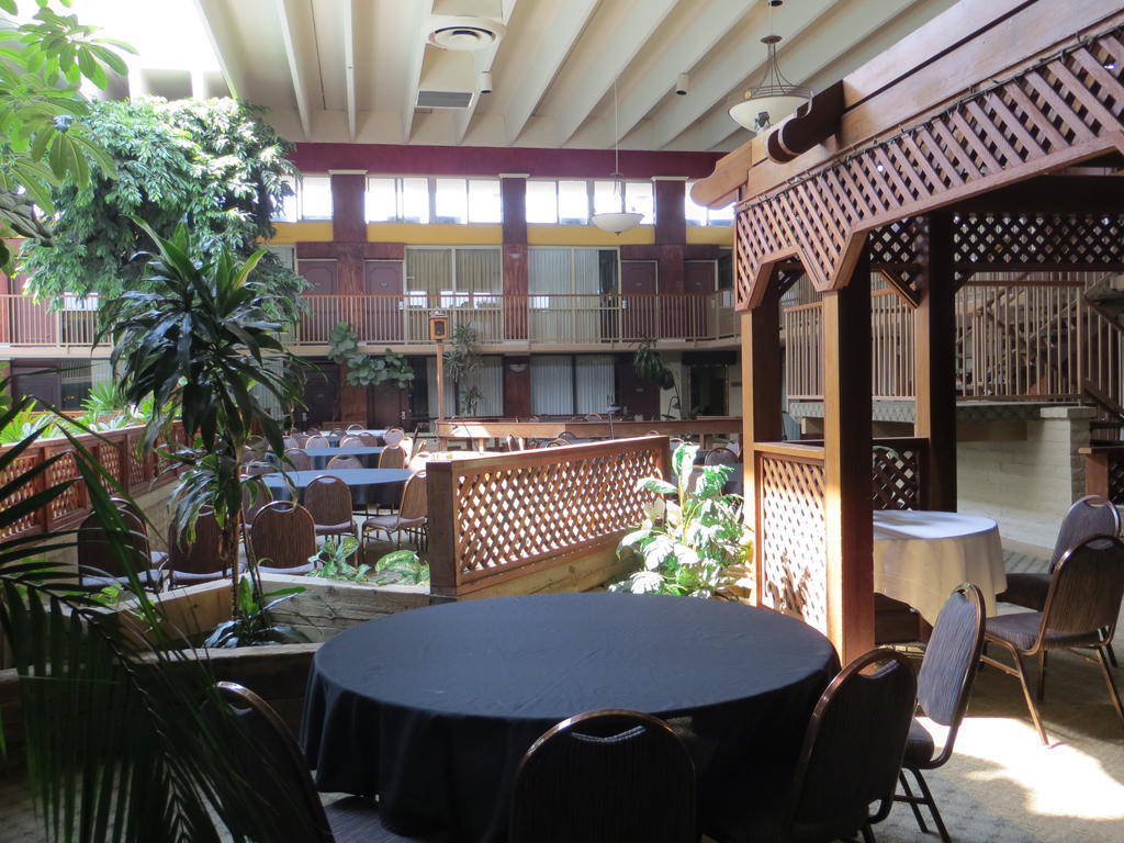 Clarion Inn Conference Center Modesto Kültér fotó