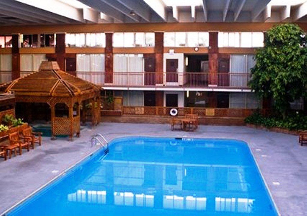 Clarion Inn Conference Center Modesto Létesítmények fotó
