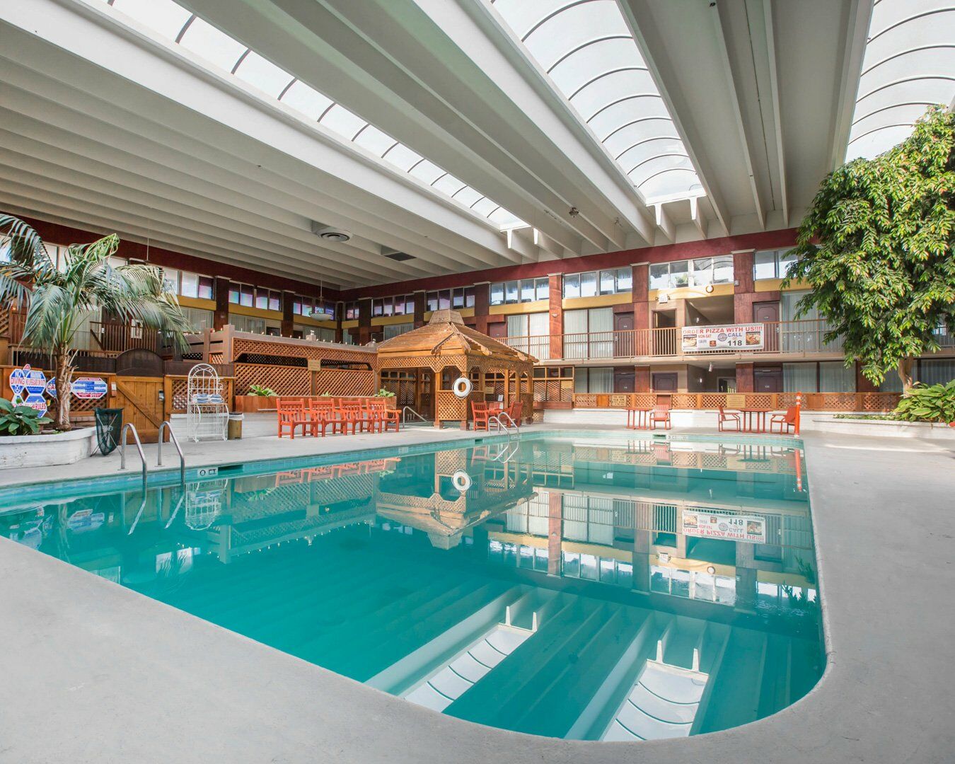 Clarion Inn Conference Center Modesto Kültér fotó